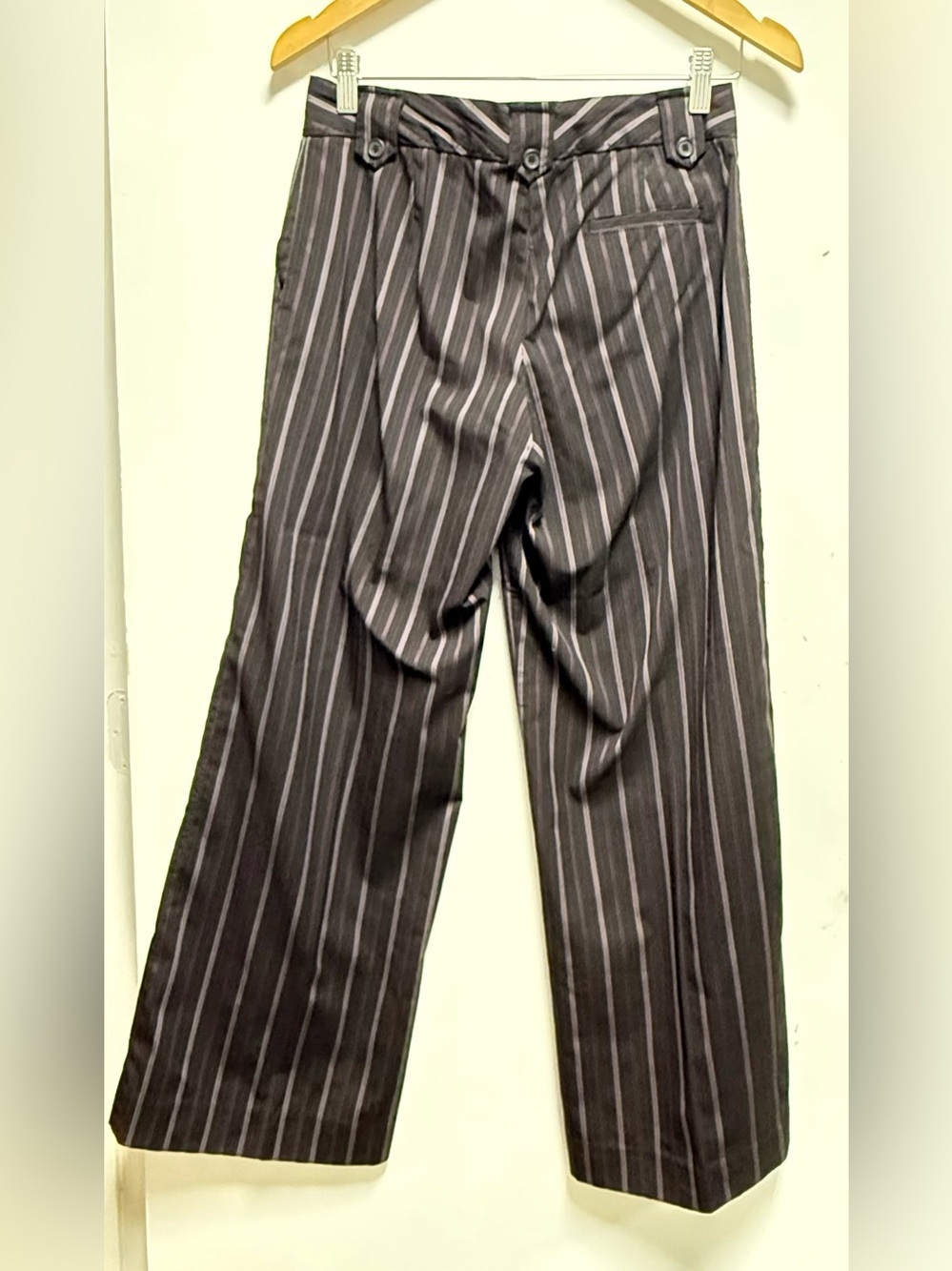 The Limited Black Pinstripe Wide-Leg Suit Pantsuit - Picture 4 of 16
